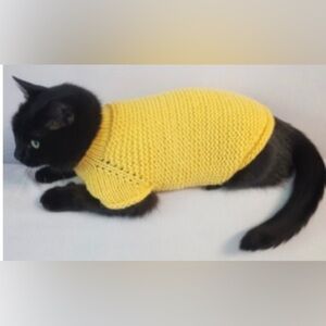 Raspberry-Colored Cat Sweater L NWOT